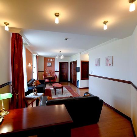 Campus Hotel Debrecen Exterior foto